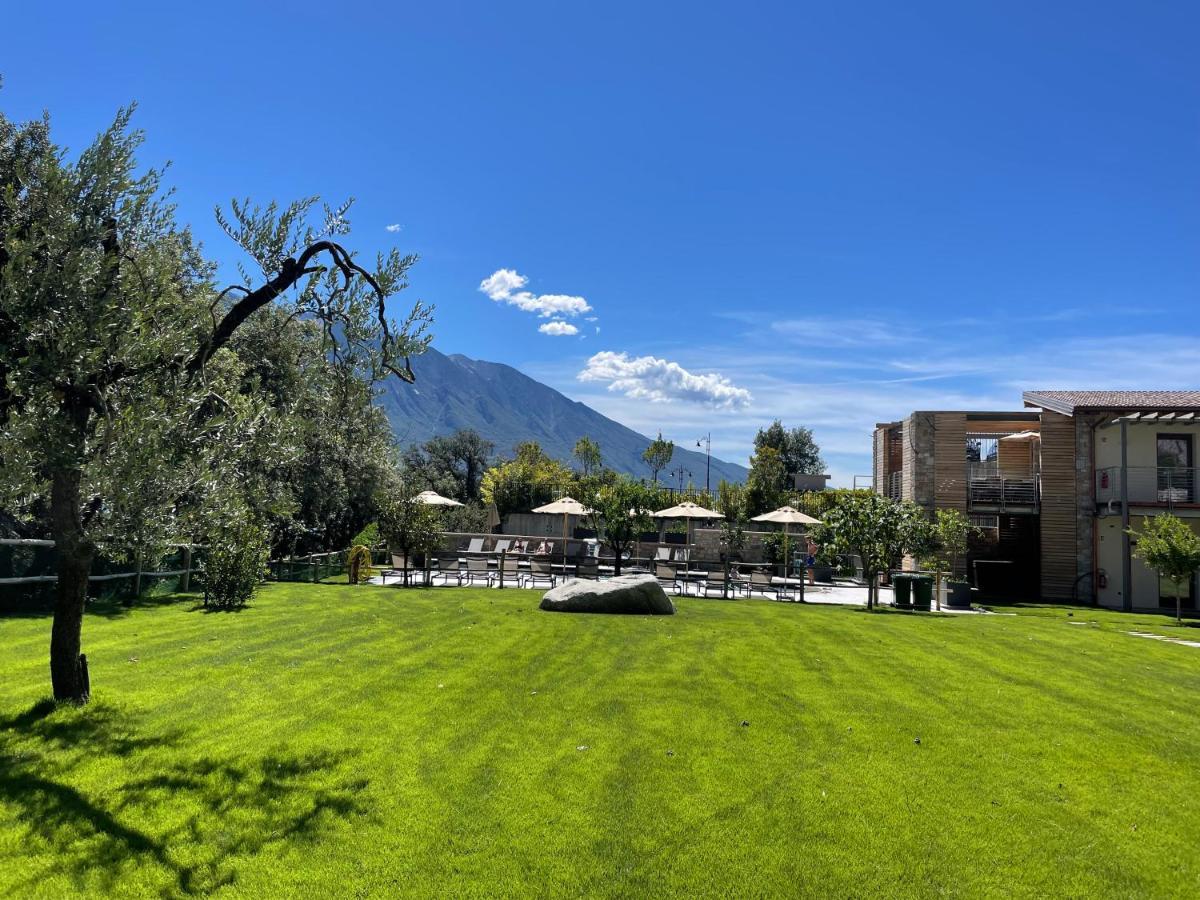 Sibenbras Natural Aparthotel Limone sul Garda Exterior photo