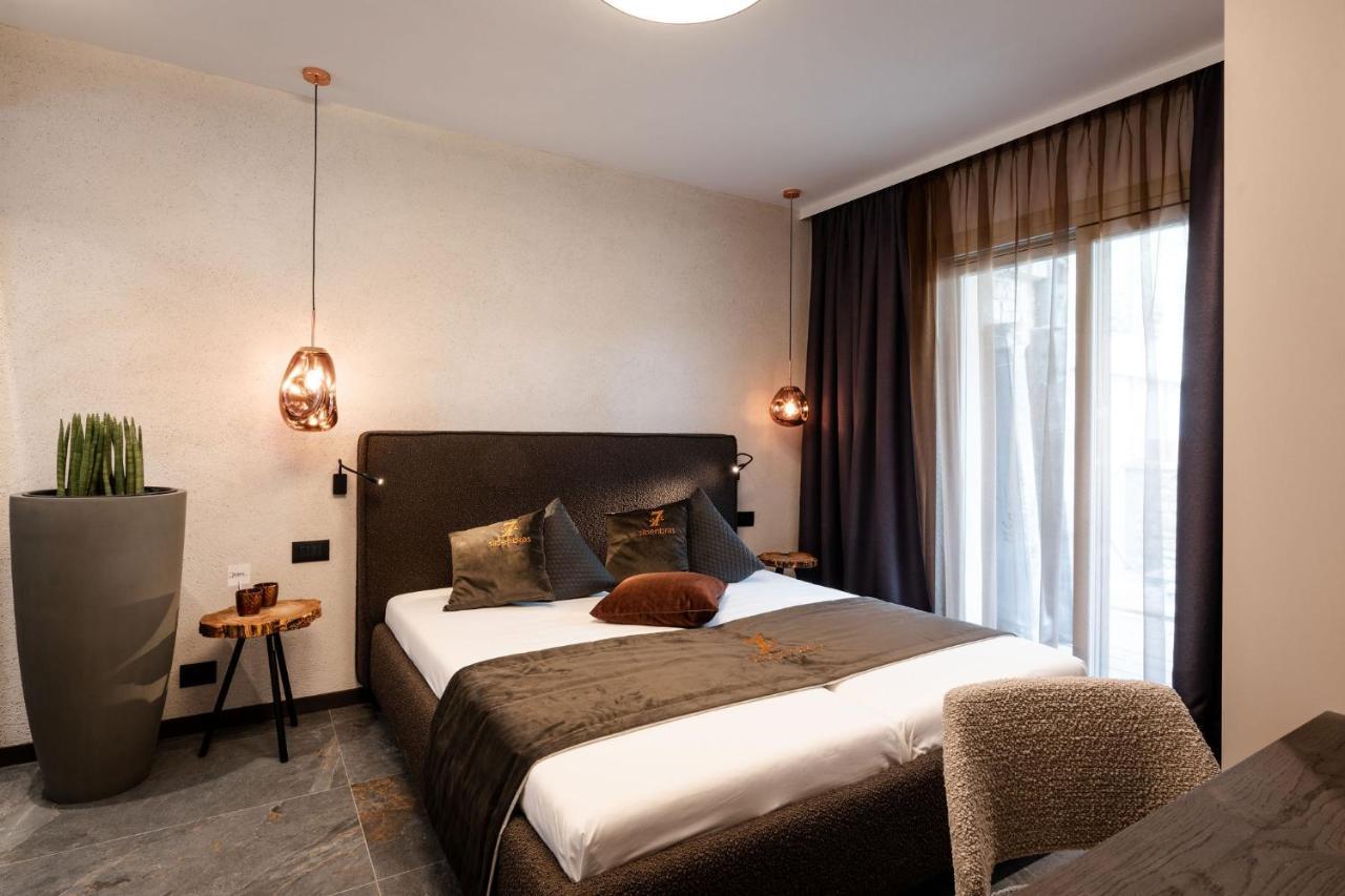Sibenbras Natural Aparthotel Limone sul Garda Exterior photo